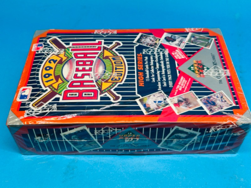 Photo 1 of 987426…sealed Upper Deck 1992 baseball cards high series box