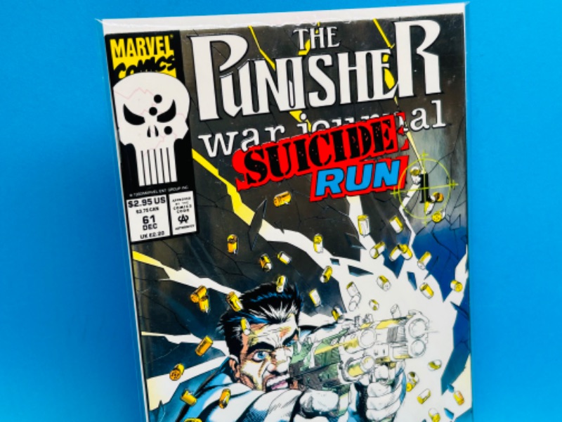 Photo 2 of 987430… The punisher war journal suicide run miror foil comic 61 in plastic sleeve 