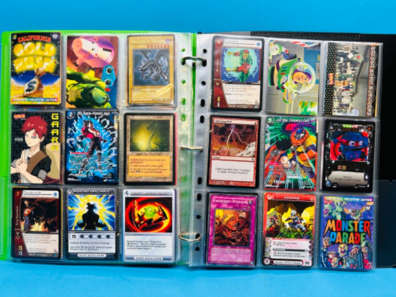 Photo 6 of 987433…216 character and comic cards in binder 