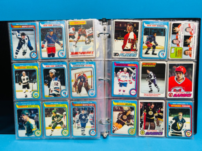 Photo 4 of 987452…252 vintage hockey cards from the 1970’s in binder- may have wear from age