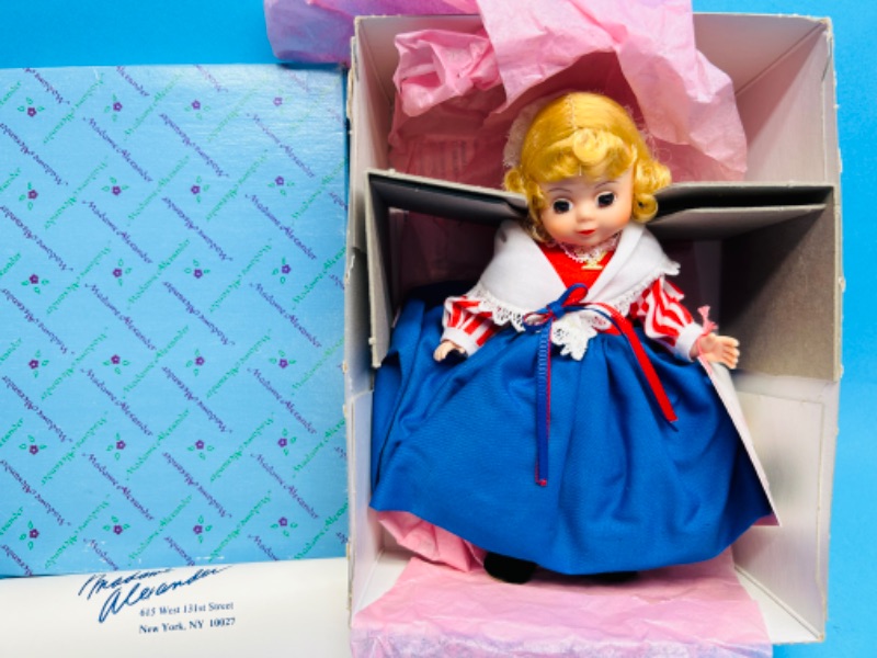 Photo 1 of 987454…vintage Madame Alexander doll with box