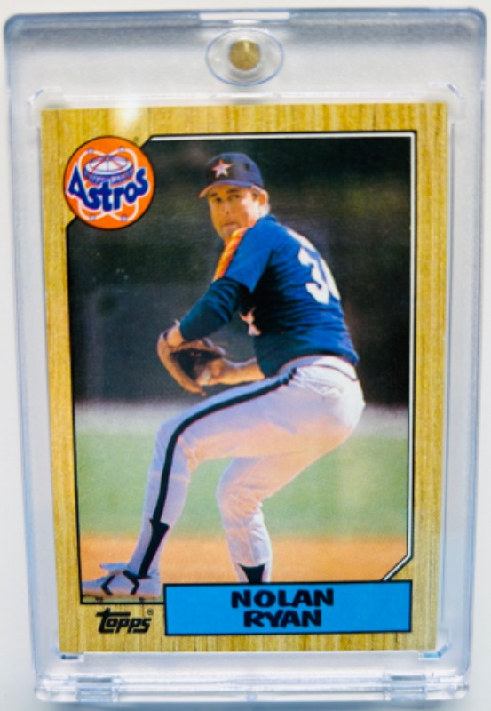 Photo 1 of 987460…Topps Nolan Ryan card 757  in hard plastic case 