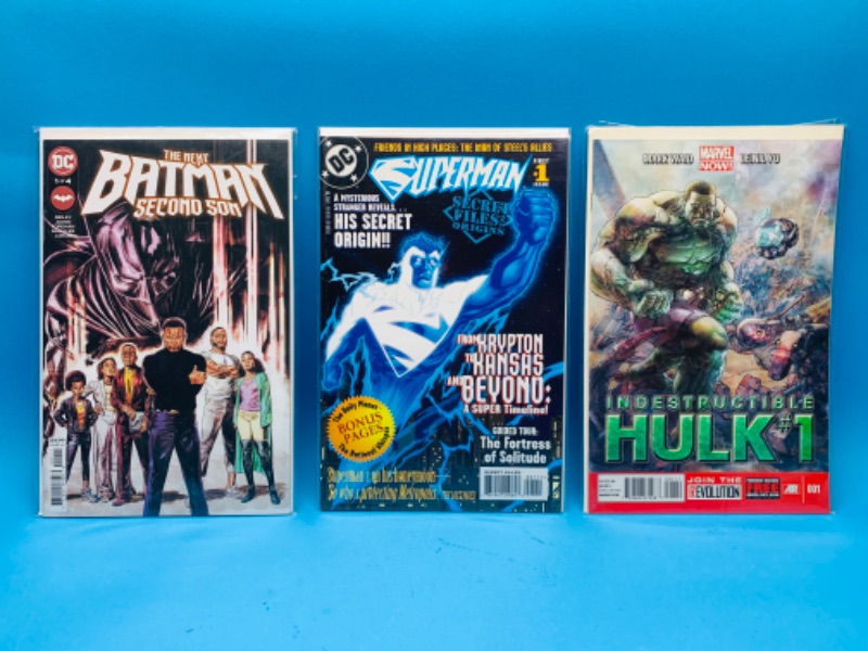 Photo 1 of 987504…3 comics all #1’s in plastic sleeves 