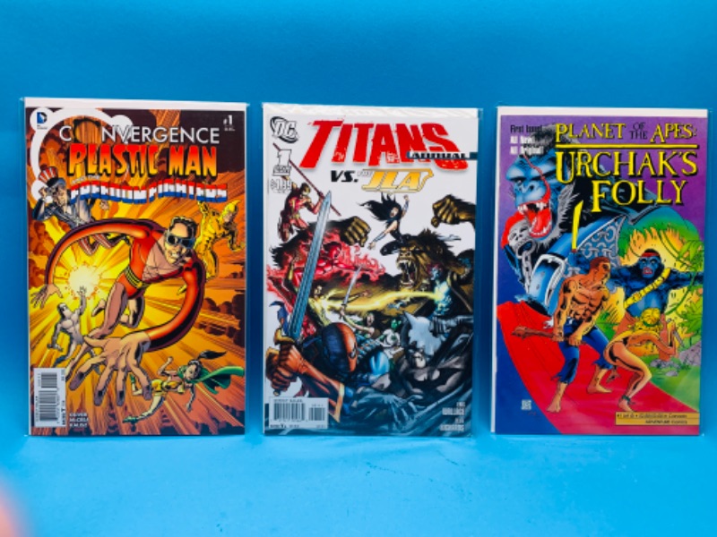 Photo 1 of 987512…3 comics all #1’s in plastic sleeves 