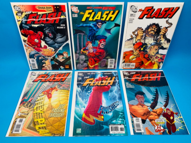 Photo 1 of 987527…6 the flash comics in plastic sleeves 