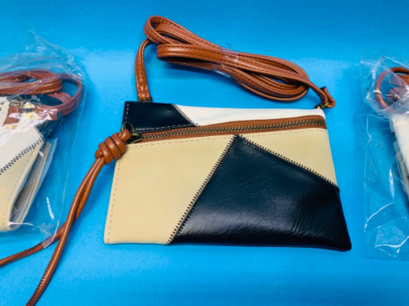 Photo 2 of 987656…5 small purses 