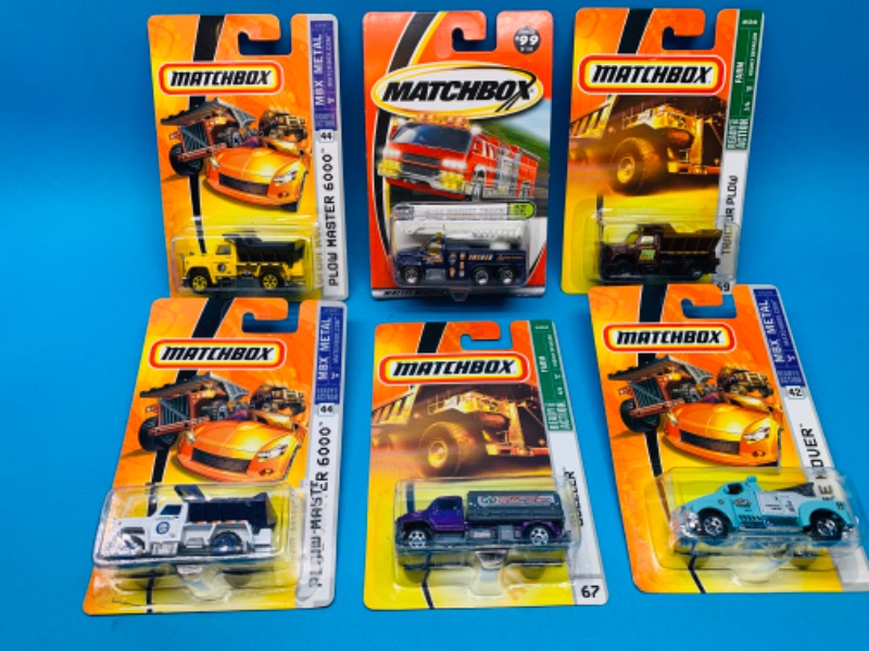 Photo 1 of 987799…  6 Matchbox die cast work trucks