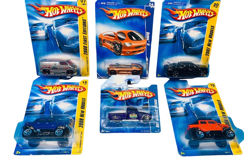 Photo 1 of 988297…6 hot wheels die cast cars 