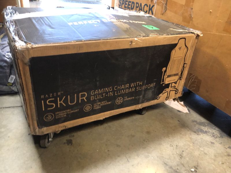 Photo 5 of Razer Iskur Gaming Chair with Built-in Lumbar Support (Dark Gray)
