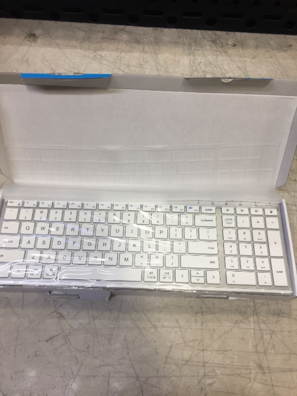 Photo 1 of MULTI-DEVICE CONNECTION WIRELESS KEYBOARD 