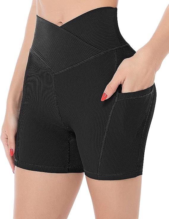 Photo 1 of CHRLEISURE Biker Shorts with Pockets for Women High Waist, Tummy Control Workout Spandex Shorts SIZE: MEDIUM