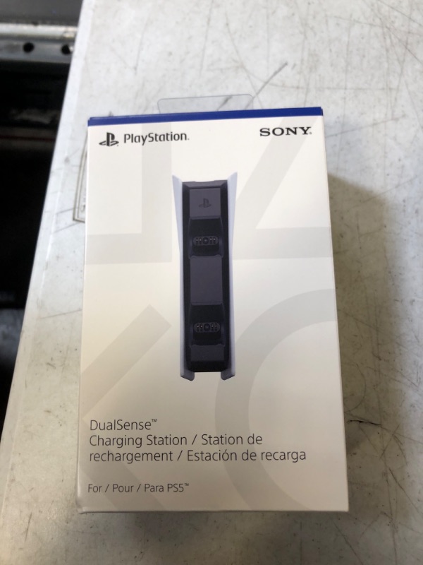 Photo 2 of Playstation DualSense Charging Station (3005837)
NEW - SEALED