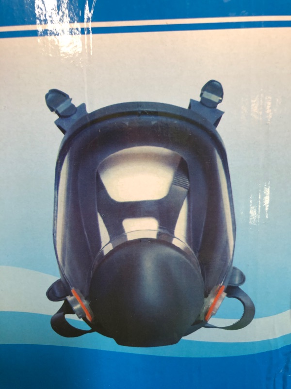 Photo 1 of Full respirator 6800