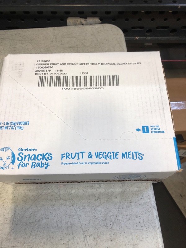Photo 2 of (Pack of 7) Gerber Fruit & Veggie Melts Freeze-Dried Fruit and Vegetable Snacks Truly Tropical Blend Naturally Flavored with Other Natural Flavors ( exp:07/07/23) 
