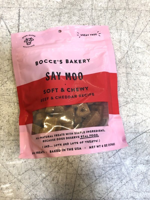 Photo 1 of Bocce's Bakery Oven Baked Say Moo Treats for Dogs, Wheat-Free Everyday Dog Treats, Made with Real Ingredients, Baked in The USA, All-Natural Soft & Chewy Cookies, Beef & Cheddar Recipe, 6 oz EXP SEP 2024