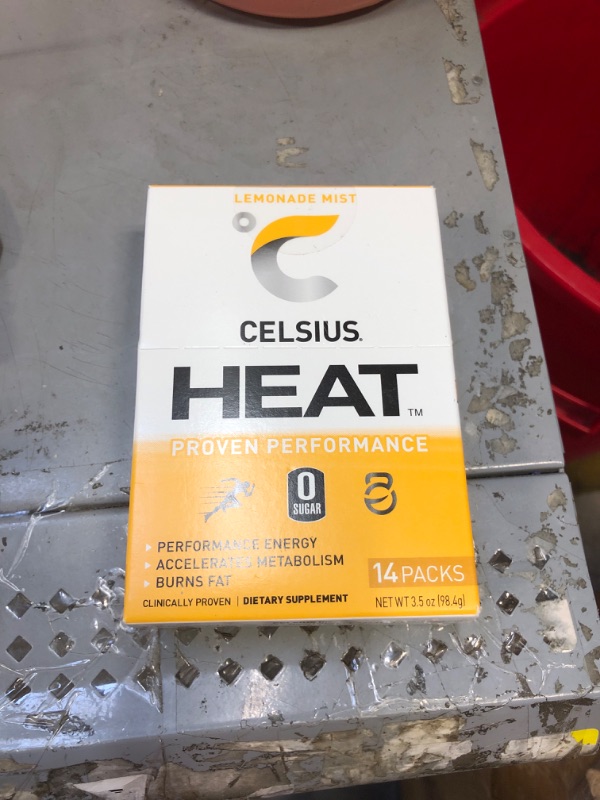 Photo 2 of CELSIUS FGSS1313 HEAT On-the-Go Performance Energy Powder Stick Packets, Lemonade Mist (Pack of 14)