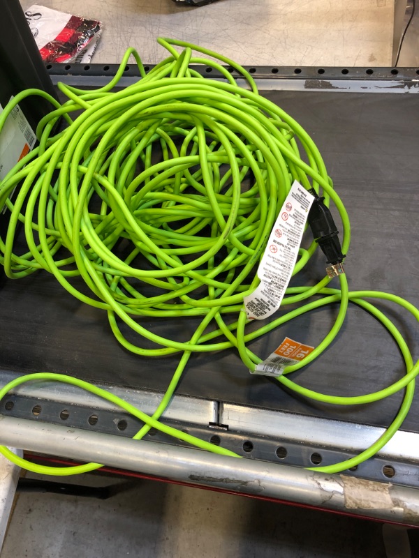 Photo 1 of 100ft industrial extension cord 