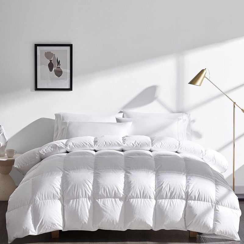 Photo 1 of Queen Comforter Duvet Insert Goose White Comforters Queen Size Quilted Down Alternative Bedding Comforter with Corner Tabs for Home Bedding Hotel Machine Washable