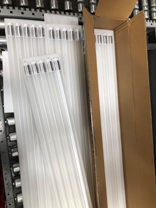 Photo 2 of 20 Pack 5CCT 4FT LED T8 Ballast Bypass Type B Light Tube, 18W, 3000K/3500K/4000K/5000K /6500K Selectable, Single or Double End Powered, 2300lm, Frosted Cover, T8 T10 T12 Tube Light, 120-277V, UL, FCC 3000k/35000k/4000k/5000k/6500k Selectable