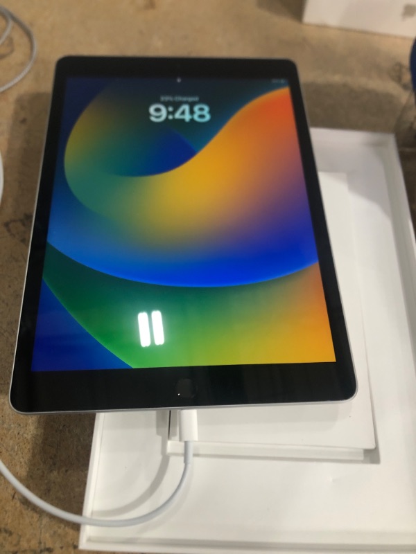 Photo 2 of  Apple 2021 10.2-inch iPad (Wi-Fi, 64GB) - Silver (9th Generation) WiFi 64GB Silver