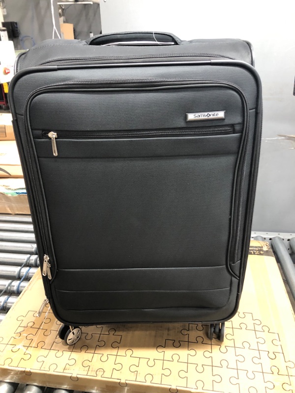 Photo 1 of Samsonite Aspire DLX Softside Expandable Luggage with Spinner Wheels, 2-Piece Set (20/24), Black 2-Piece Set (20/24) Black