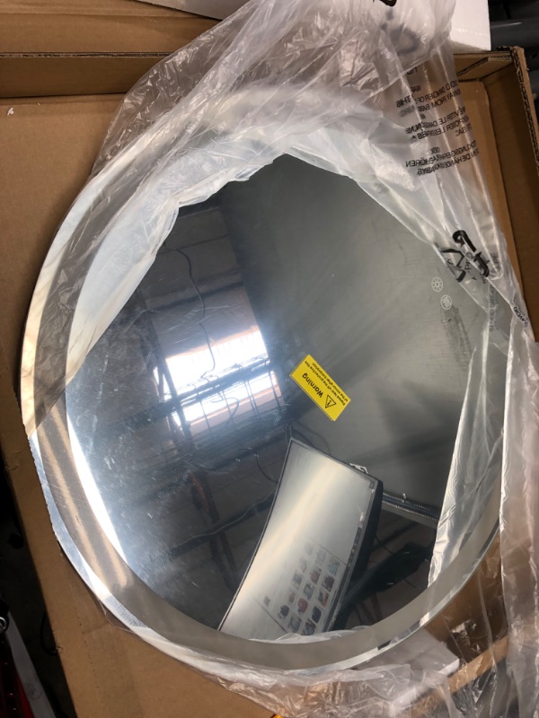 Photo 3 of 25" LED Round Mirror