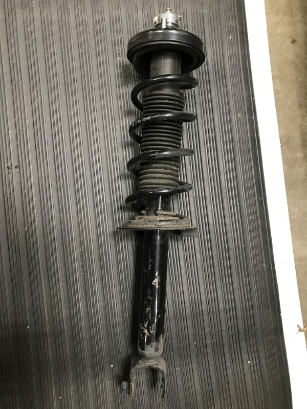 Photo 1 of 2017 - 2020 Subaru Impreza Rear Strut Assembly Left or Right Side OEM 20365FL01A
