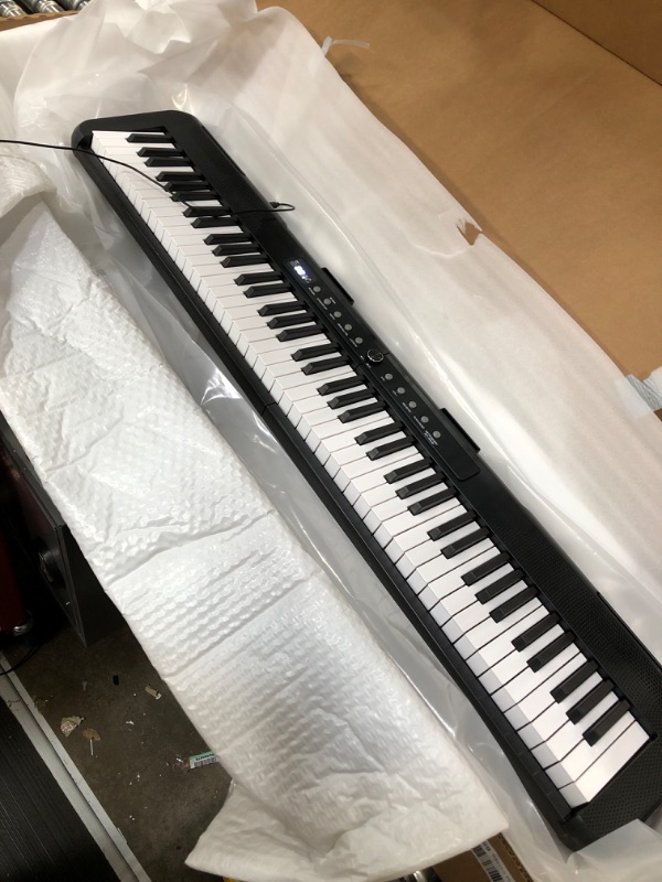 Photo 1 of Keyboard Piano