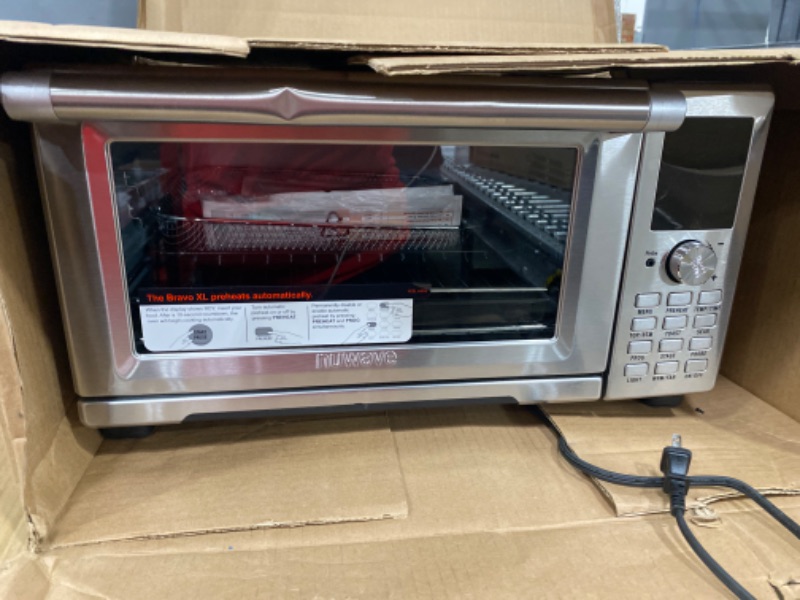 Photo 2 of **SEE NOTES** NuWave Bravo XL Air Fryer Toaster Smart Oven, 30-Qt XL Capacity 12-in-1 Countertop Grill/Griddle Combo, Cooking, Toaster oven
