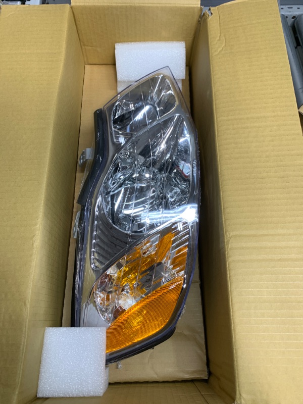 Photo 2 of Dorman 1590841 Passenger Side Headlight Assembly Compatible with Select Toyota Models