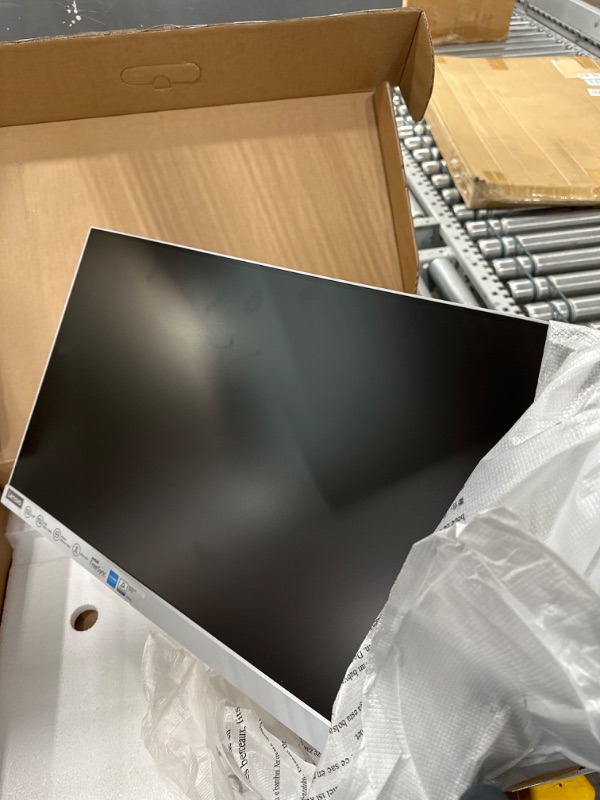 Photo 2 of Lenovo L22e-40 – Everyday Monitor - 21.45" FHD Display - 75Hz - 4ms–16ms Response Time - AMD FreeSync - Low Bluelight Certified - Tilt Stand - HDMI 1.4 - VGA - Audio Out 22" L22e-40