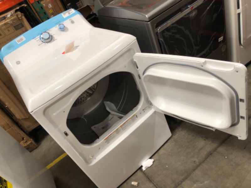 Photo 3 of GE 7.2-cu ft Electric Dryer (White)