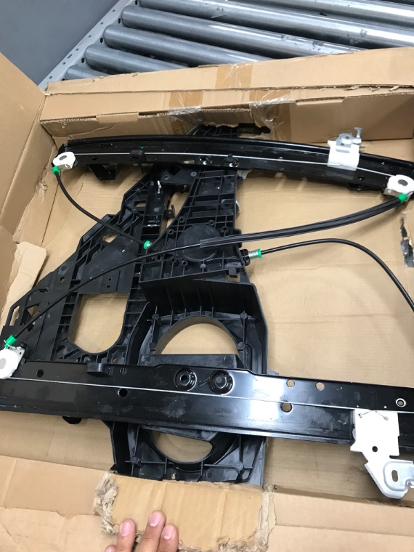 Photo 2 of A-Premium Electric Power Window Regulator with Motor Compatible with Ford Expedition Lincoln Navigator 2003-2006 Sport Utility Front Left Driver Side Front Driver Side