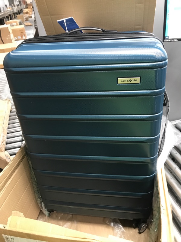 Photo 2 of **ONLY HAS TWO** Samsonite Omni 2 Hardside Expandable Luggage with Spinner Wheels, 3-Piece Set (20/24/28), Nova Teal 3-Piece Set (20/24/28) Nova Teal