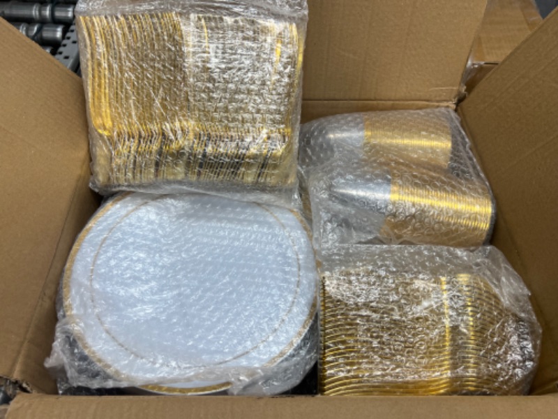 Photo 2 of 560pcs Gold Dinnerware Set for 80 Guest, Includes Plastic Plates, Salad Plates, Gold Silverware Set, Plastic Cups and Linen Like Paper Napkins - Disposable Cutlery Set for Party Wedding Birthday 80 Guests Gold