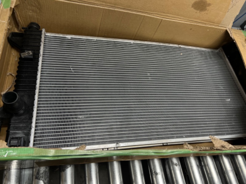 Photo 2 of Gm/Delco New OE Radiator 21432/93801908