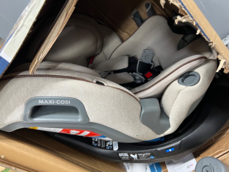 Photo 2 of ***HEAVILY USED - LIKELY MISSING PARTS - UNABLE TO VERIFY FUNCTIONALITY***
Maxi-Cosi Emme 360 Rotating All-in-One Convertible Car Seat, Desert Wonder