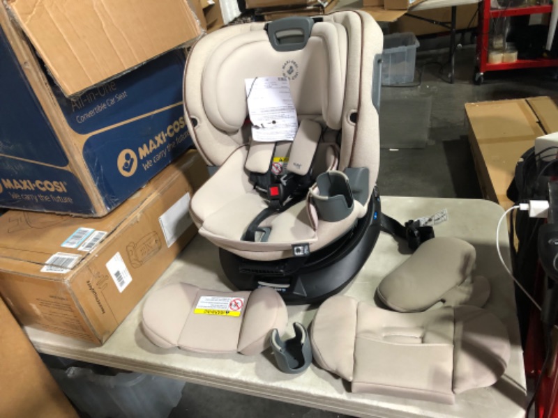 Photo 6 of ***HEAVILY USED - LIKELY MISSING PARTS - UNABLE TO VERIFY FUNCTIONALITY***
Maxi-Cosi Emme 360 Rotating All-in-One Convertible Car Seat, Desert Wonder