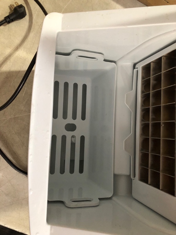 Photo 8 of ***NONREFUNDABLE - NOT FUNCTIONAL - FOR PARTS ONLY - SEE COMMENTS***
Newair Silver Countertop Ice Maker Machine, Compact Automatic Ice Maker, Cubes Ready in Under 15 Minutes, Portable Ice Cube Maker, Perfect for Home/Kitchen/Office/Bar