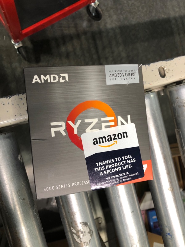 Photo 1 of AMD Ryzen™ 7 5800X3D 8-core, 16-Thread Desktop Processor with AMD 3D V-Cache™ Technology Processor Only