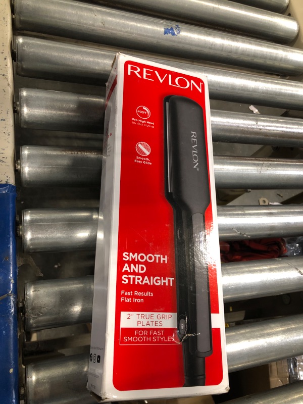 Photo 2 of REVLON Smooth and Straight Ceramic Flat Iron | Fast Results, Smooth Styles (2 in)
