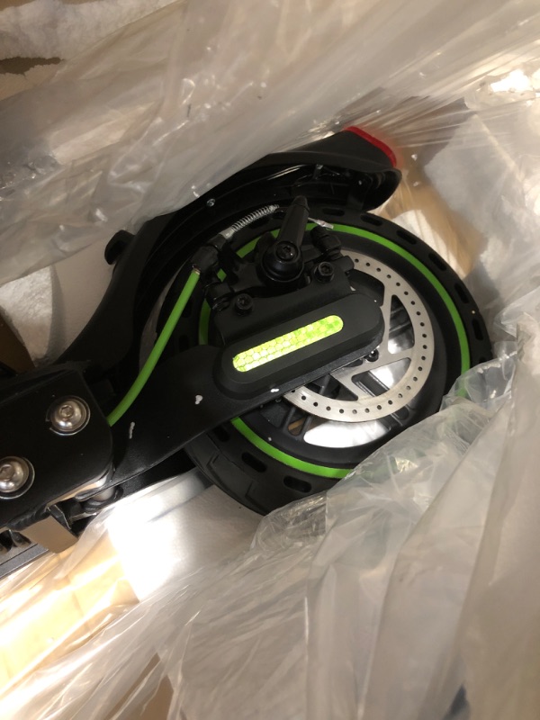 Photo 1 of isinwheel Electric Scooter 18-28 Miles Range,15/19/28MPH Top Speed, 350/500/800W Motor Cruise Control Electric Scooter Adults for Commute Dual Braking System E Scooter for Youth/Adult
