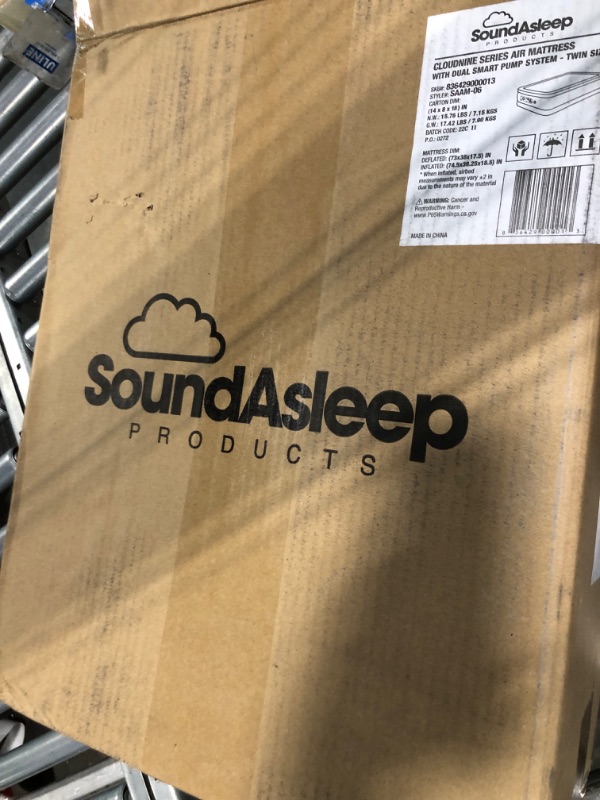 Photo 2 of SoundAsleep Products SoundAsleep CloudNine Series Air Mattress with Dual Smart Pump Technology by SoundAsleep Products - Twin Size