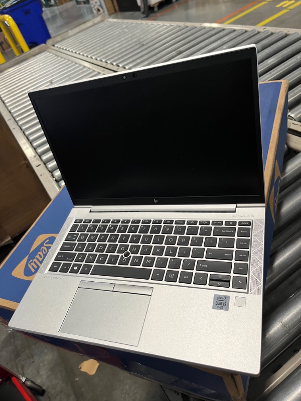 Photo 3 of HP EliteBook 840 G7 14 Notebook - 1920 x 1080 -Quad Core i5-10310U - 16 GB RAM - 256 SSD - Windows 10 Pro 64-bit - Intel UHD Graphics - Bluetooth - English Keyboard (Renewed)
Unable to test it, missing a charger cord 