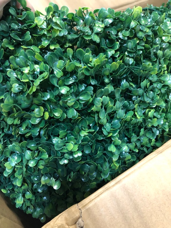 Photo 1 of AILANDA 2 PCS 21 inch Artificial Plant Topiary Ball Outdoor UV Resistant 4 Layers Faux Boxwood Decorative Balls for Backyard, Balcony, Garden, Wedding and Home Décor (Dark Green) 21inch