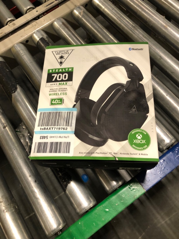 Photo 2 of Turtle Beach Stealth 700 Gen 2 MAX Multiplatform Amplified Wireless Gaming Headset for Xbox Series X|S, Xbox One, PS5, PS4, Windows 10 & 11 PCs, Nintendo Switch - Bluetooth, 50mm Speakers - Black Multiplatform Stealth 700 MAX Black