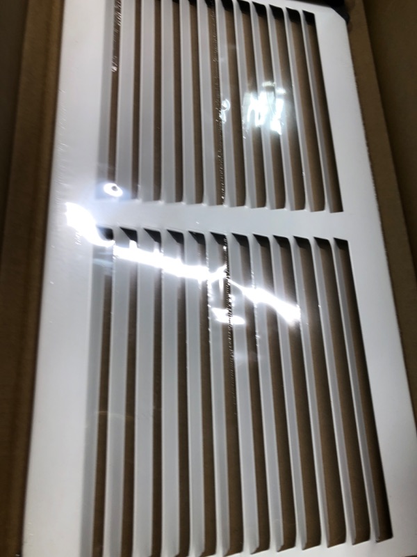 Photo 3 of Amazon Basics 1RA1406WH White 14” W X 6” H Return Air Grille Duct Cover for Ceiling and Wall 1 Pack 1 Count (Pack of 1)