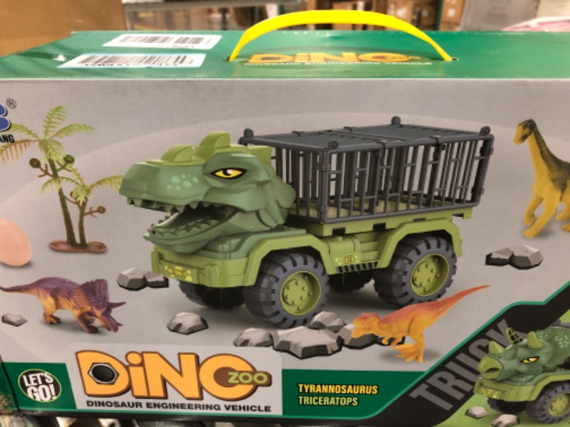 Photo 2 of FUNSURE Dinosaur Truck Toys for 2-7 Years, Dinosaur Truck with 15 Dinosaur Figures and Activity Play Mat, Dinosaur Truck Toys to Improve Kids' Learning Ability, Birthday Gift for Boys. Triceratops