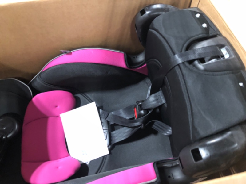 Photo 1 of Evenflo Chase Sport Harnessed Booster Car Seat, Jayden 18x18.5x29.5 Inch (Pack of 1)