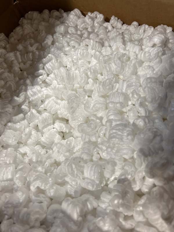 Photo 1 of Uboxes Packing Peanuts White 3.5 cuft, PEANUTS3CUFT